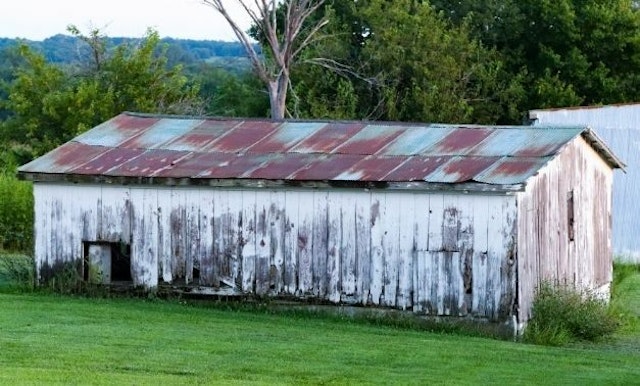 Old rural building 627x378
